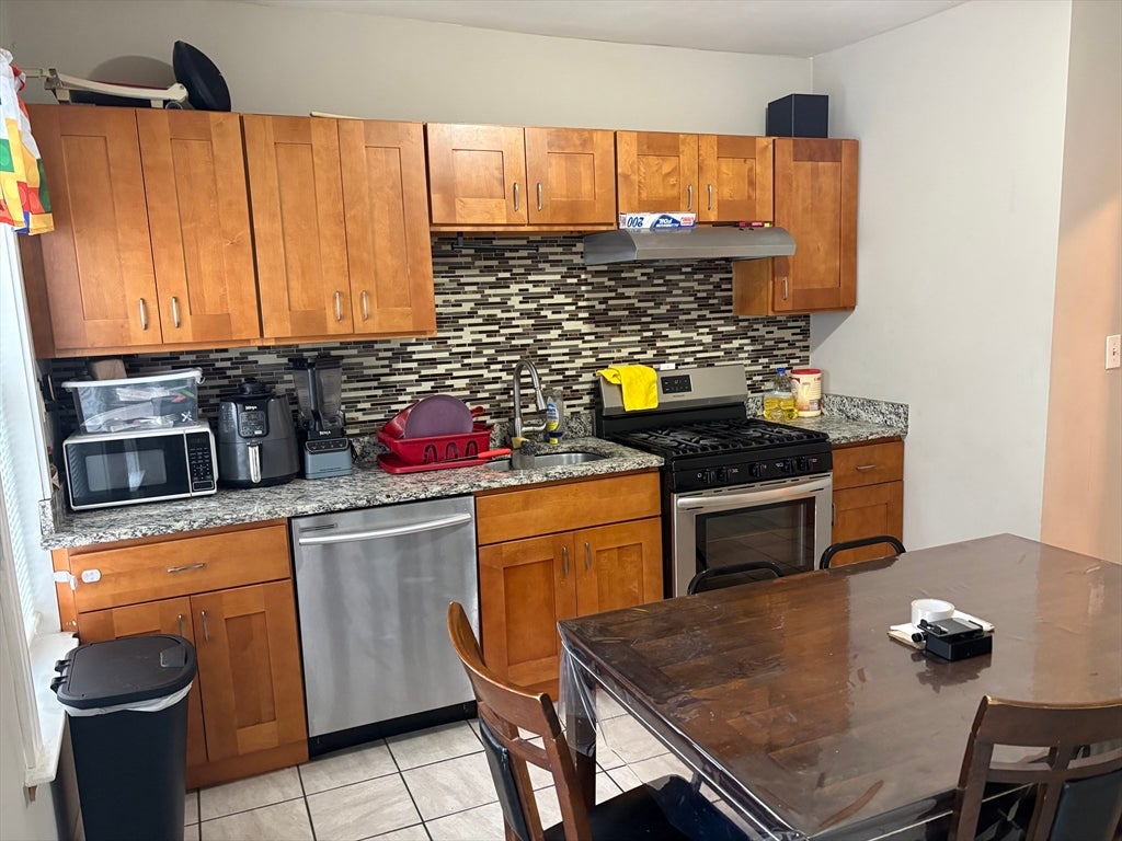 12 Fairmont Place #2, Malden, MA, 12 Fairmont Place #2, Malden, MA Photo #2