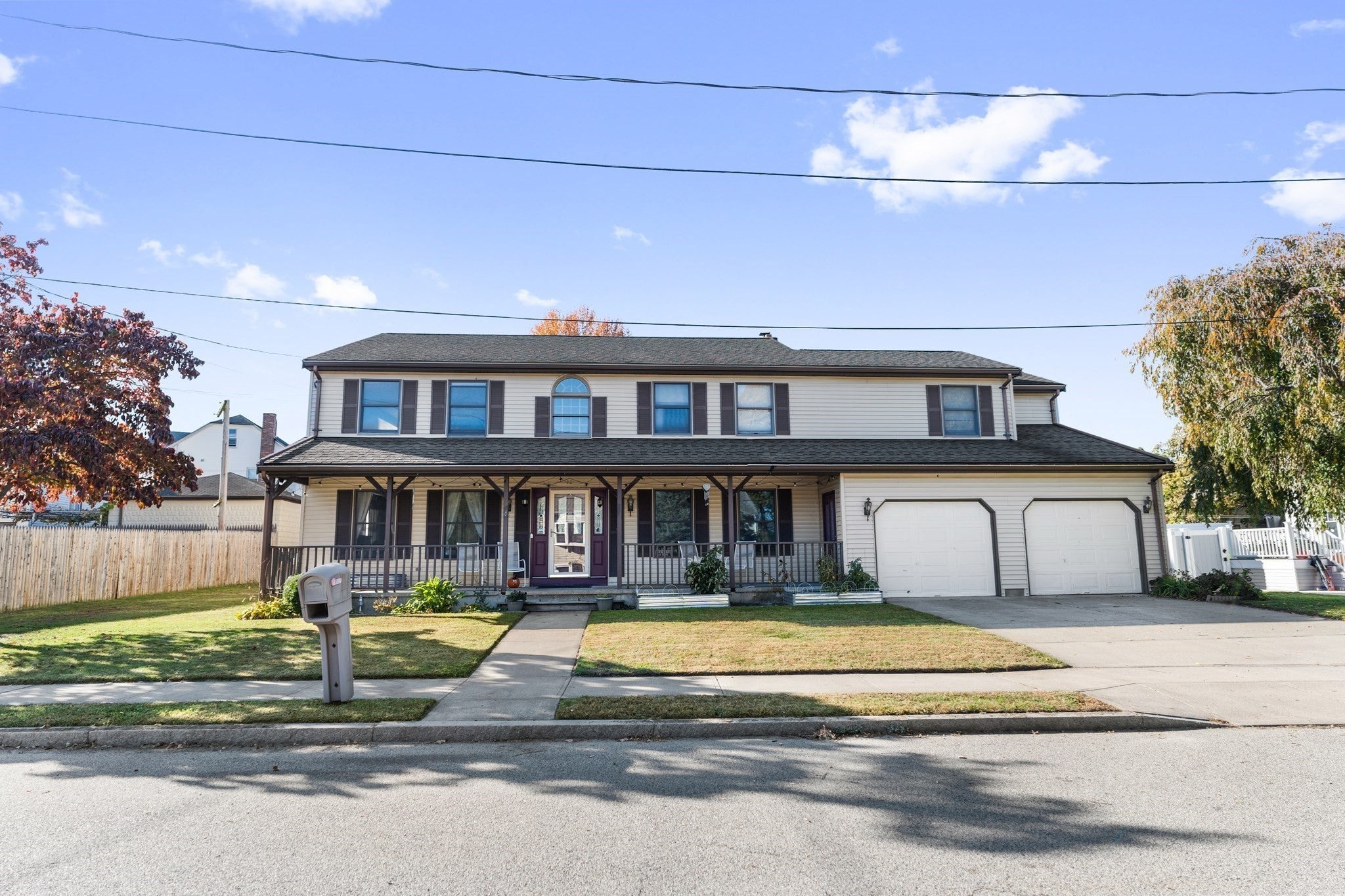 11 Kingston St