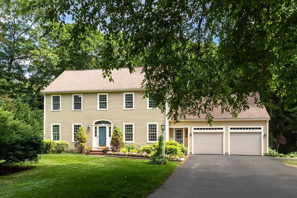 15 Deerfield Dr