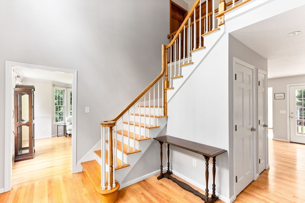 15 Deerfield Dr