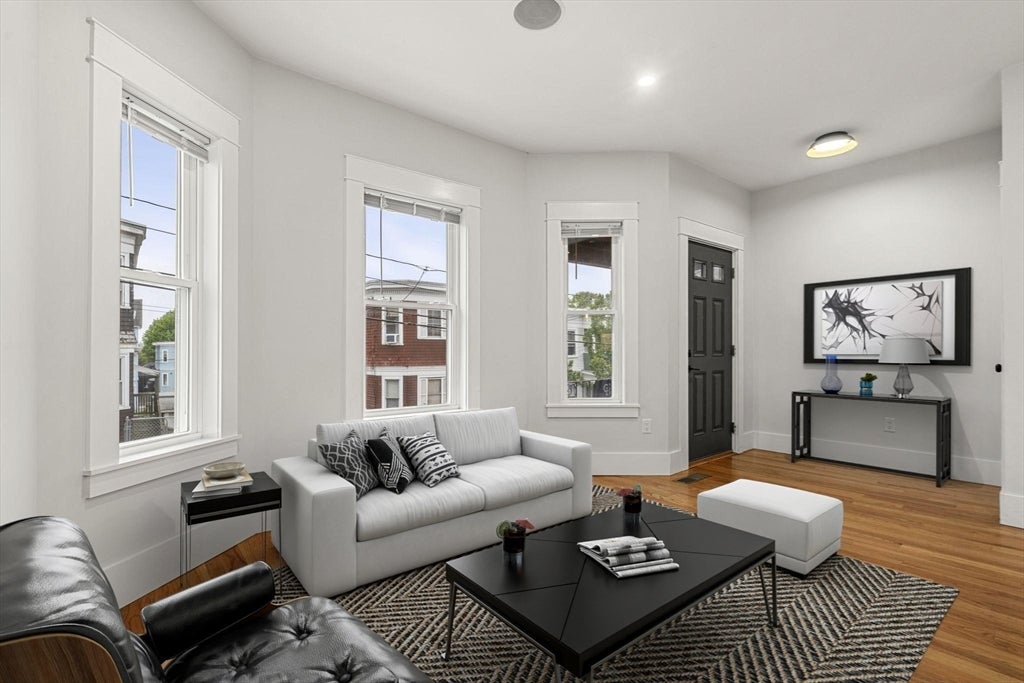 50 Cottage St 1