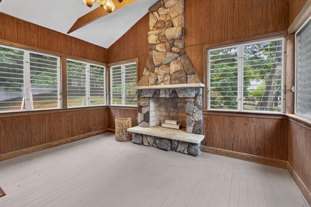 25 Gray Ter, Bedford, MA Photo #35