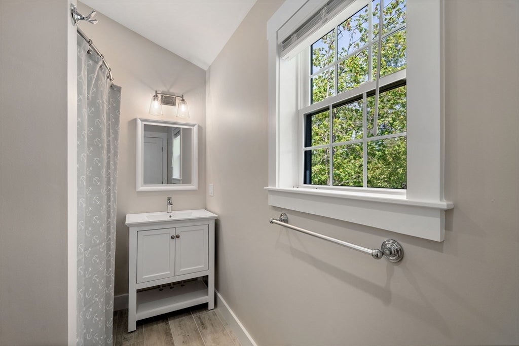 44 Pine Point Rd, Stow, MA, 44 Pine Point Rd, Stow, MA Photo #36