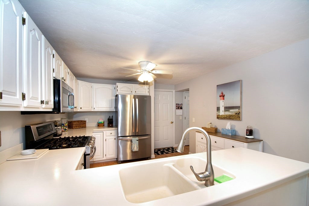 51 Portside Dr #51, Mashpee, MA, 51 Portside Dr #51, Mashpee, MA Photo #8