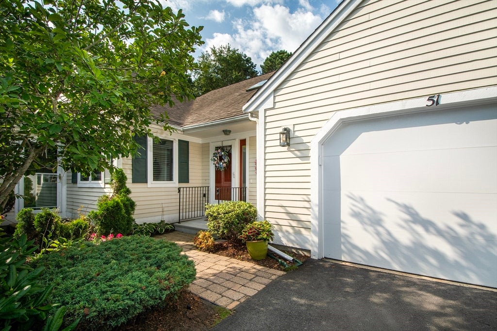 51 Portside Dr #51, Mashpee, MA, 51 Portside Dr #51, Mashpee, MA Photo #1