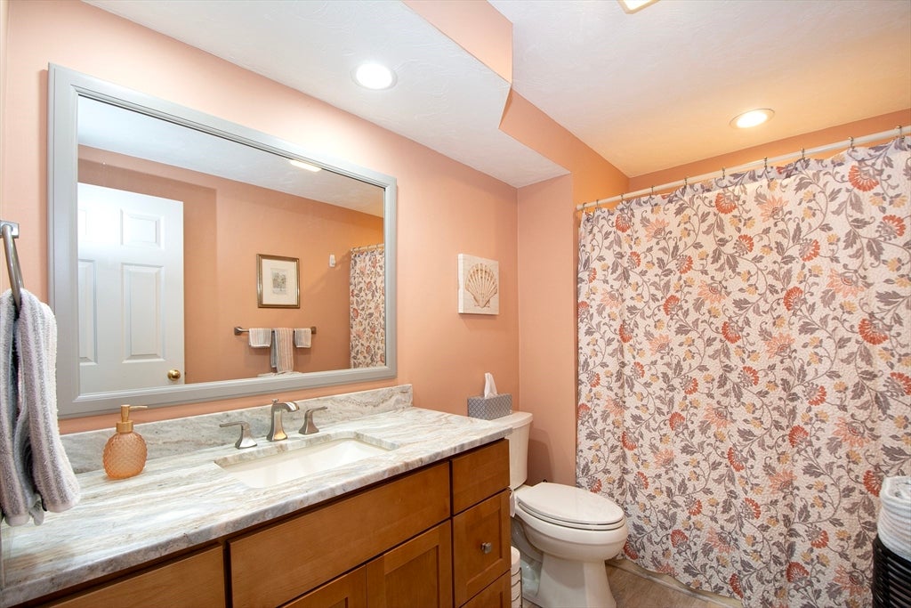 51 Portside Dr #51, Mashpee, MA, 51 Portside Dr #51, Mashpee, MA Photo #30