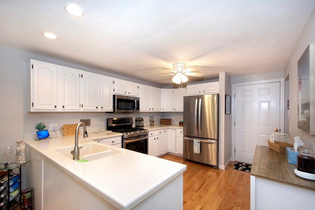 51 Portside Dr #51, Mashpee, MA, 51 Portside Dr #51, Mashpee, MA Photo #7