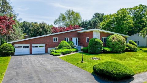 9 Seneca Drive Danvers MA 01923