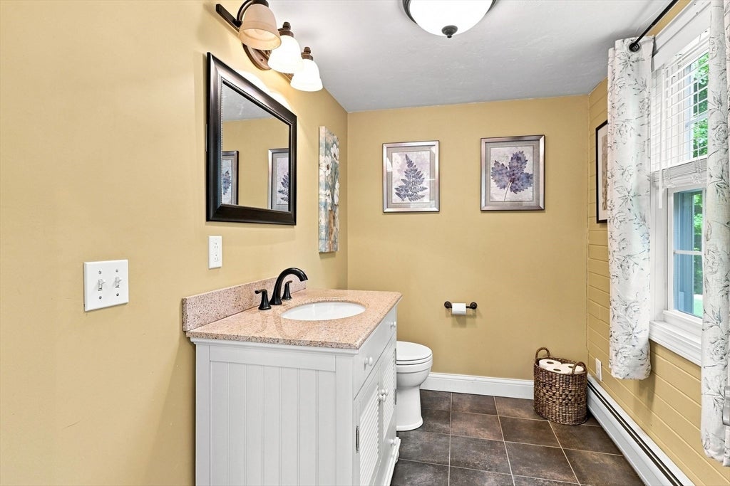 61 Breakneck Rd, Sturbridge, MA, 61 Breakneck Rd, Sturbridge, MA Photo #20