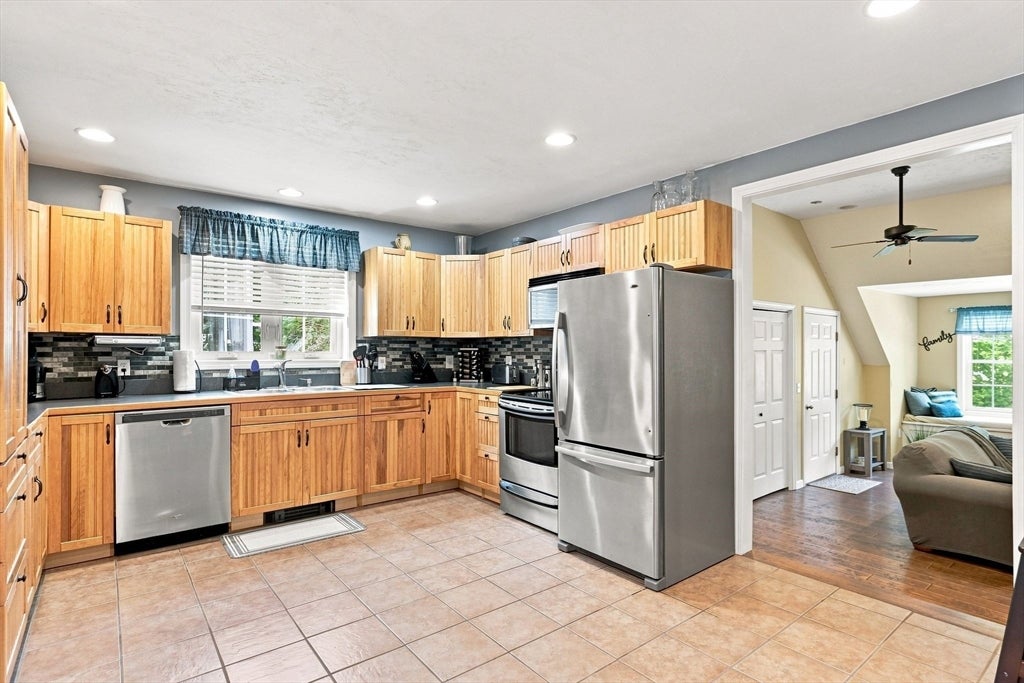 61 Breakneck Rd, Sturbridge, MA, 61 Breakneck Rd, Sturbridge, MA Photo #34
