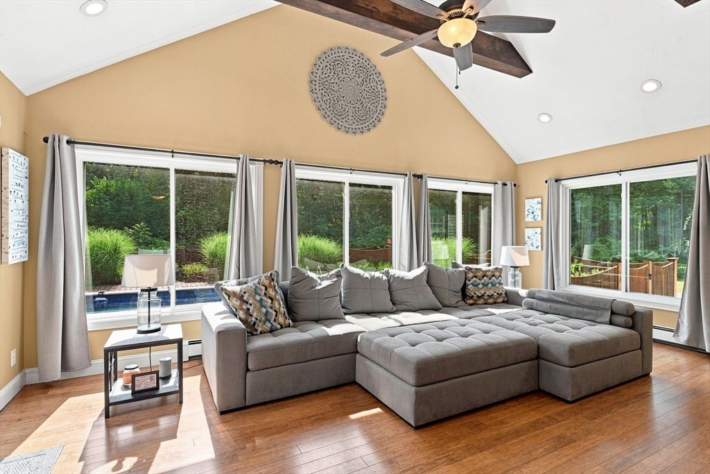 61 Breakneck Rd, Sturbridge, MA, 61 Breakneck Rd, Sturbridge, MA Photo #18