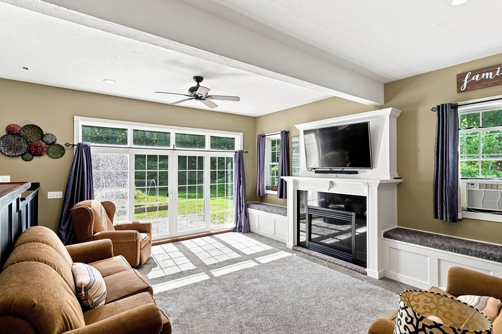 61 Breakneck Rd, Sturbridge, MA, 61 Breakneck Rd, Sturbridge, MA Photo #23