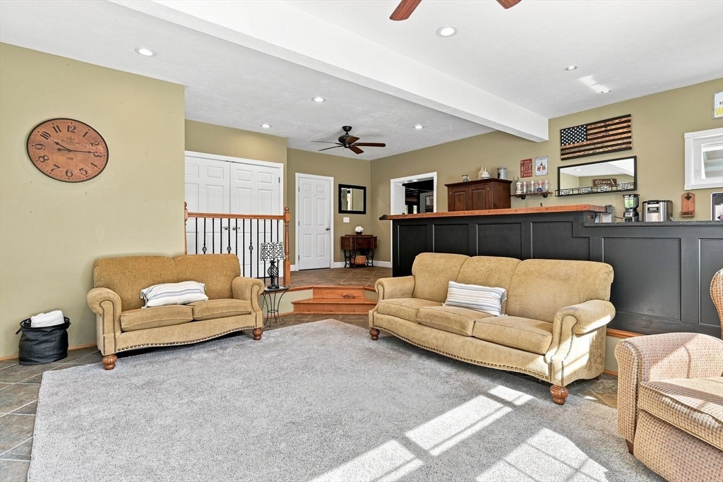61 Breakneck Rd, Sturbridge, MA, 61 Breakneck Rd, Sturbridge, MA Photo #24