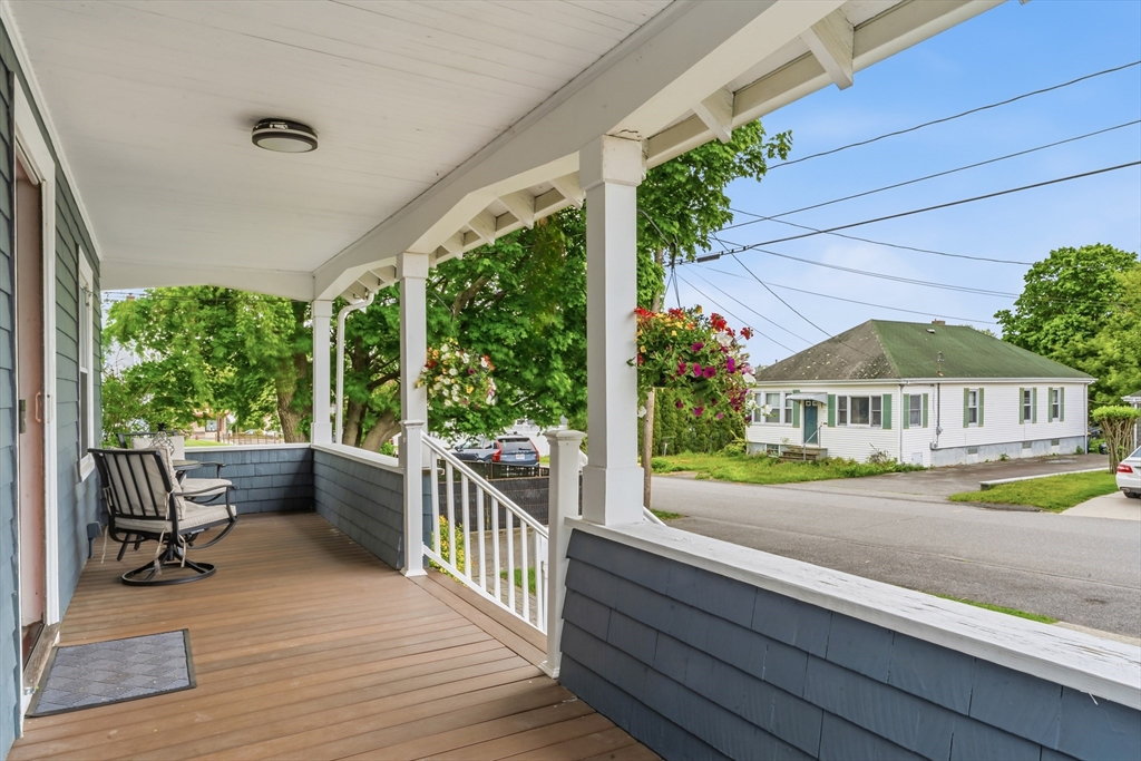 48 Thelma Ave, Somerset, MA Photo #4