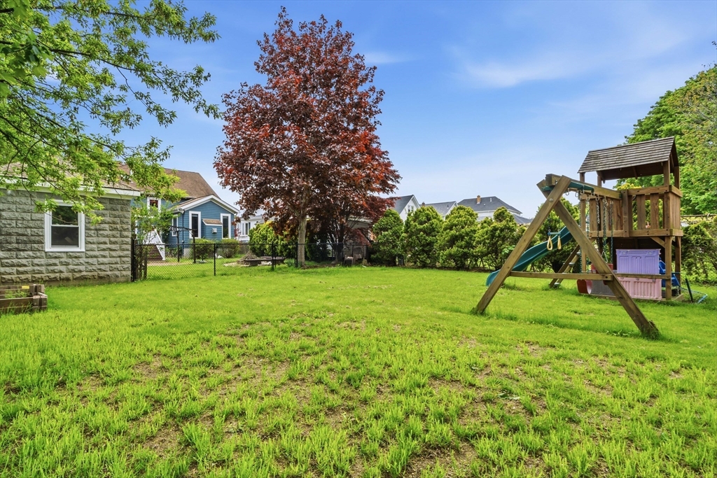 48 Thelma Ave, Somerset, MA Photo #30