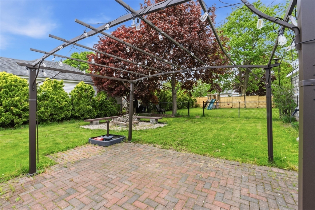 48 Thelma Ave, Somerset, MA Photo #28