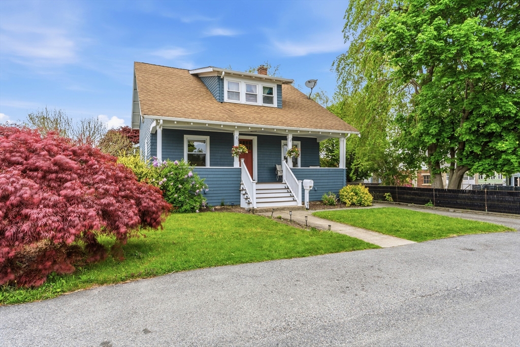 48 Thelma Ave, Somerset, MA Photo #3