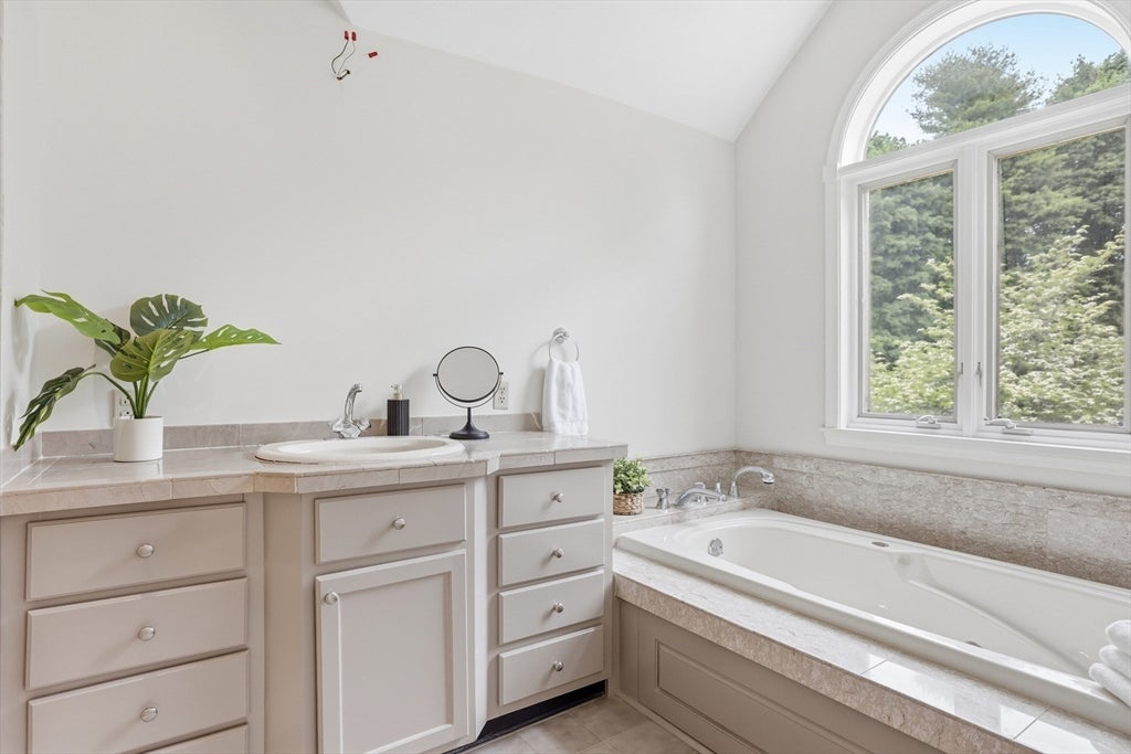 106 Concord Rd, Bedford, MA, 106 Concord Rd, Bedford, MA Photo #20
