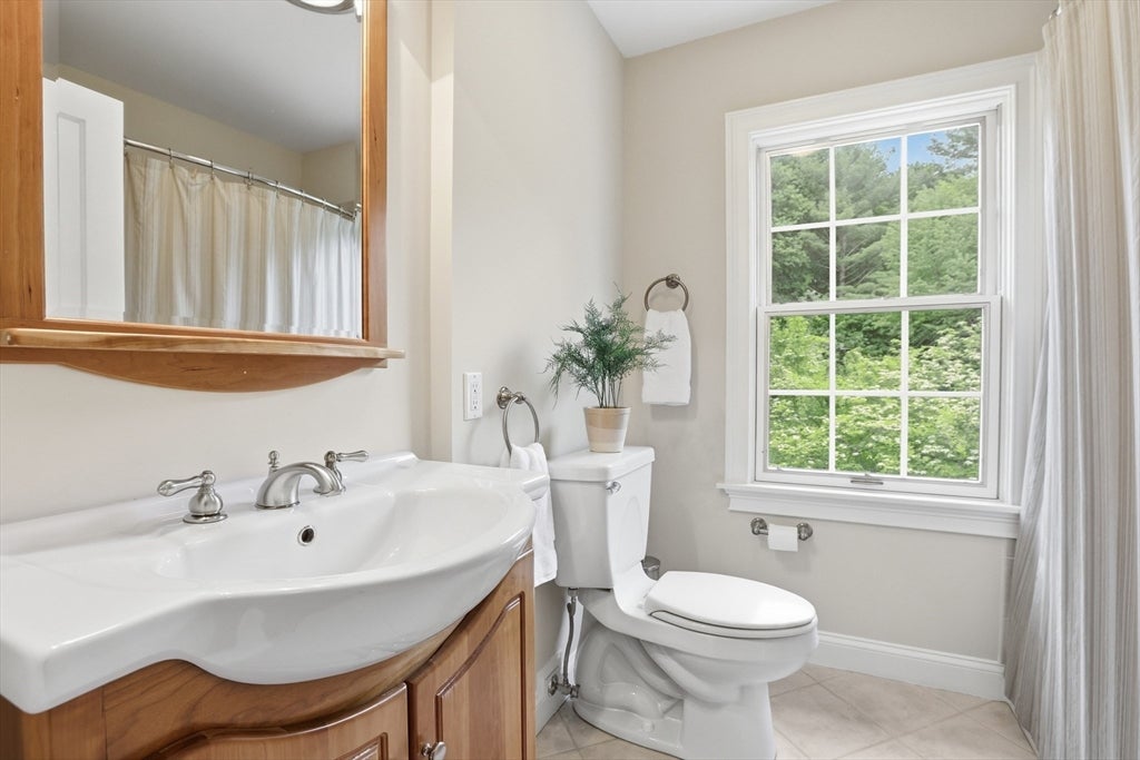 106 Concord Rd, Bedford, MA, 106 Concord Rd, Bedford, MA Photo #26
