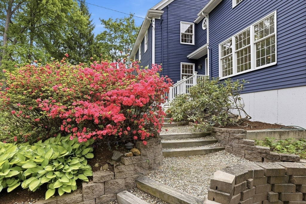 106 Concord Rd, Bedford, MA, 106 Concord Rd, Bedford, MA Photo #38