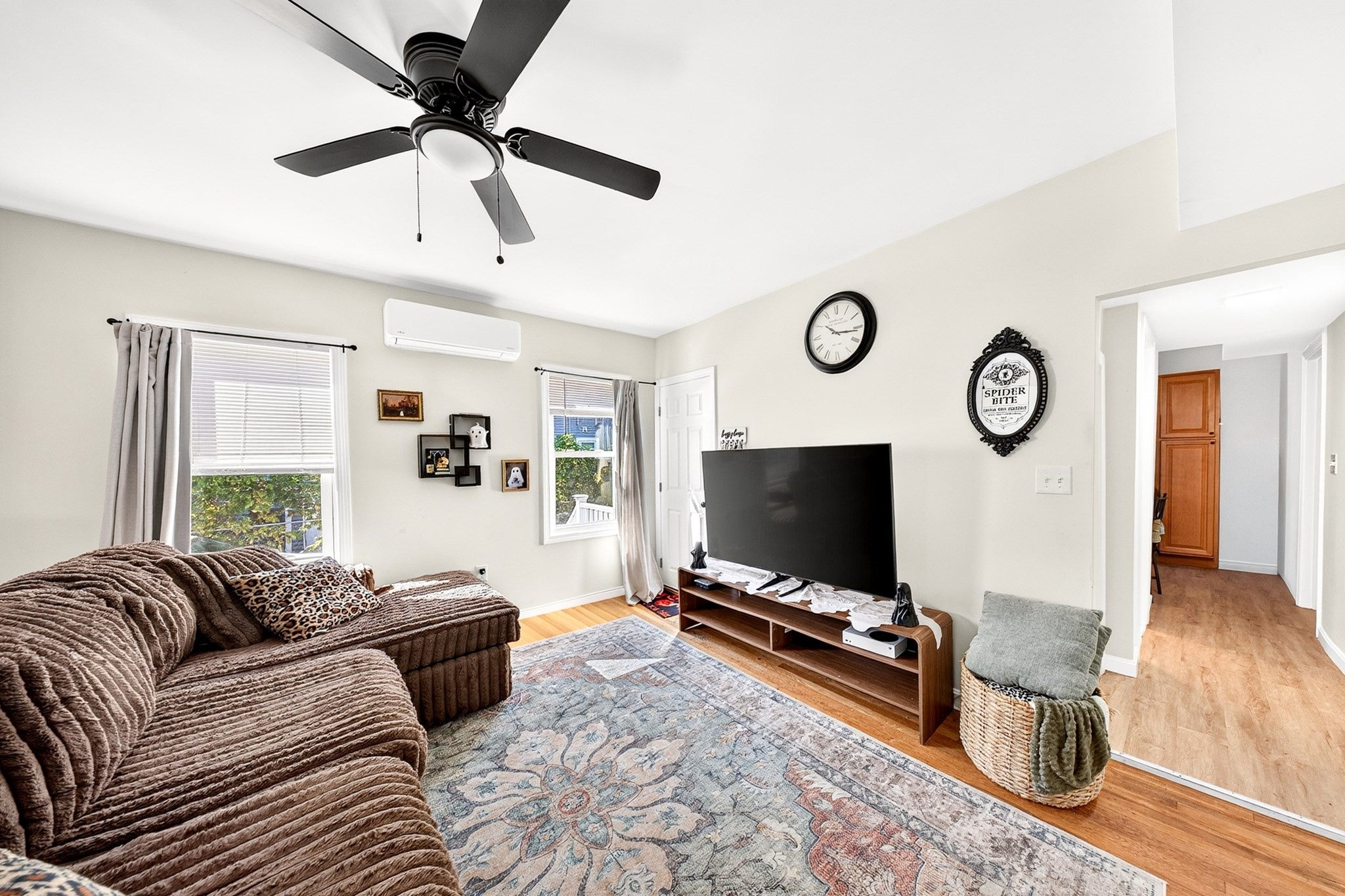 16 Murray St, Fall River, MA Photo #9
