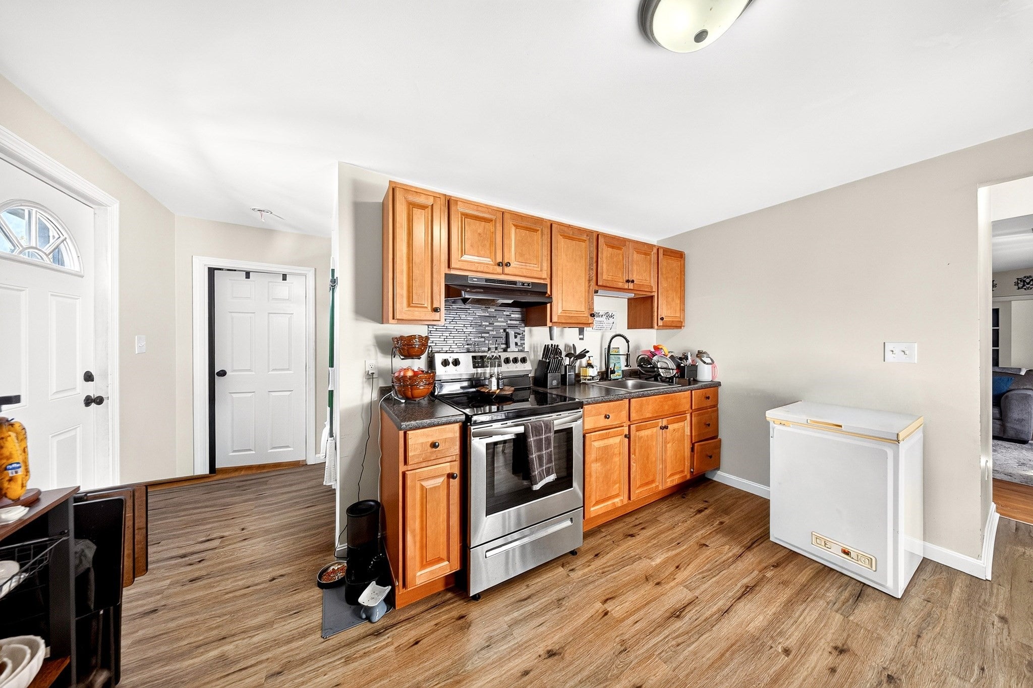 16 Murray St, Fall River, MA Photo #23