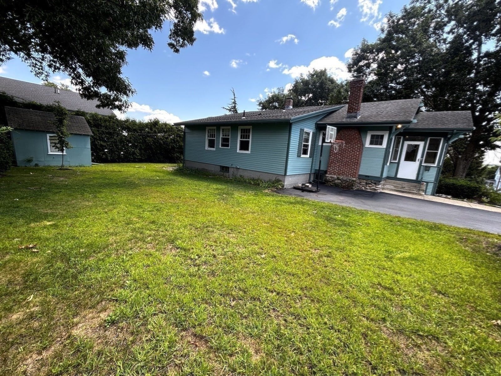 151 Farrar Ave, Worcester, MA Photo #2