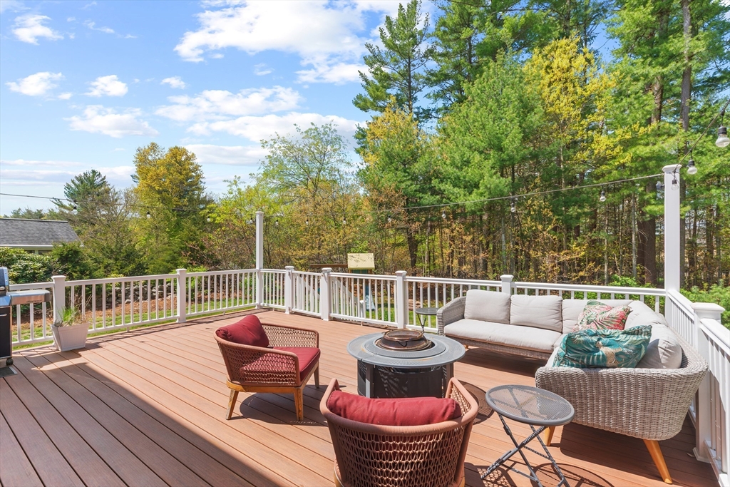 372 Franklin St, Mansfield, MA, 372 Franklin St, Mansfield, MA Photo #2