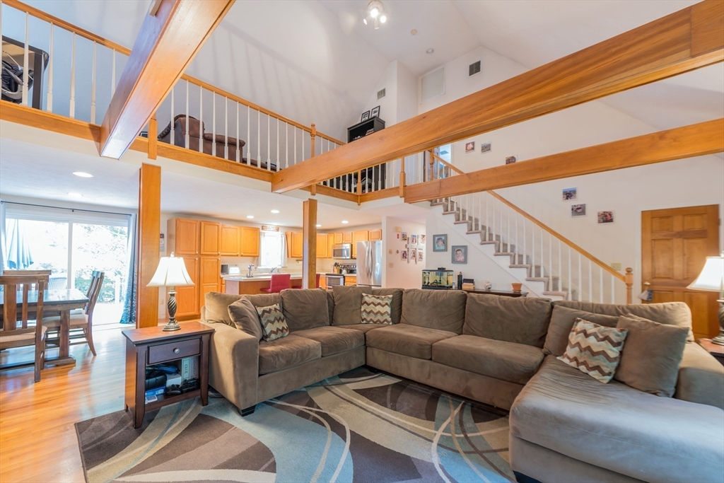 128 Pine Mountain Dr