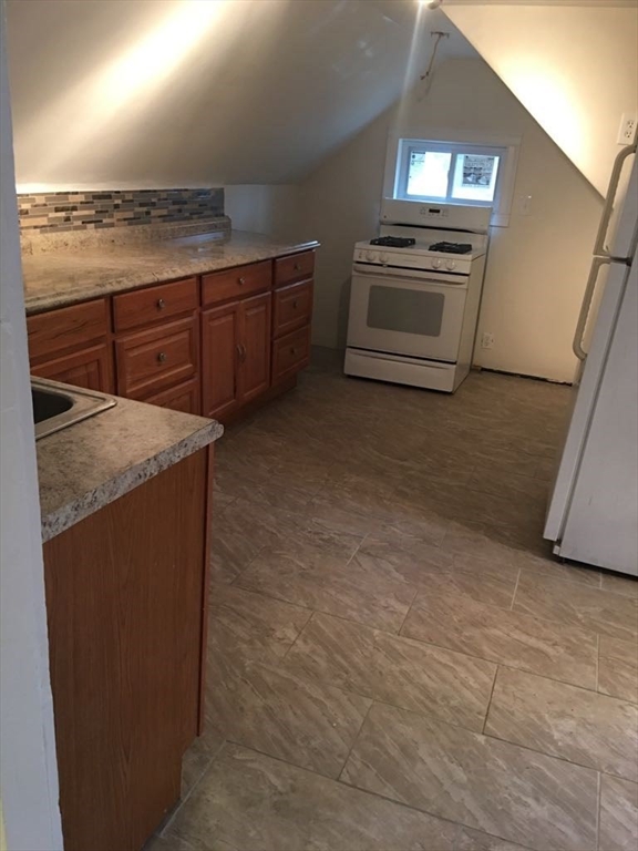 21 Pleasant Street #3