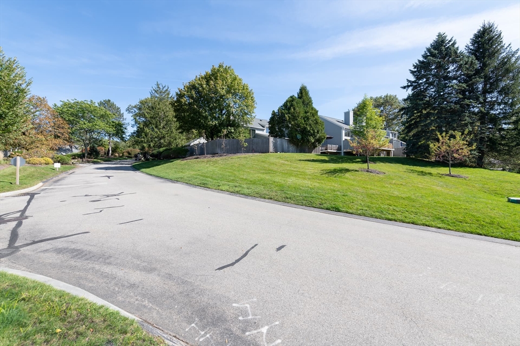 40 Hillside Drive 40