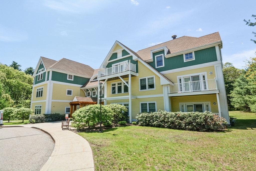 6 Green Way 305