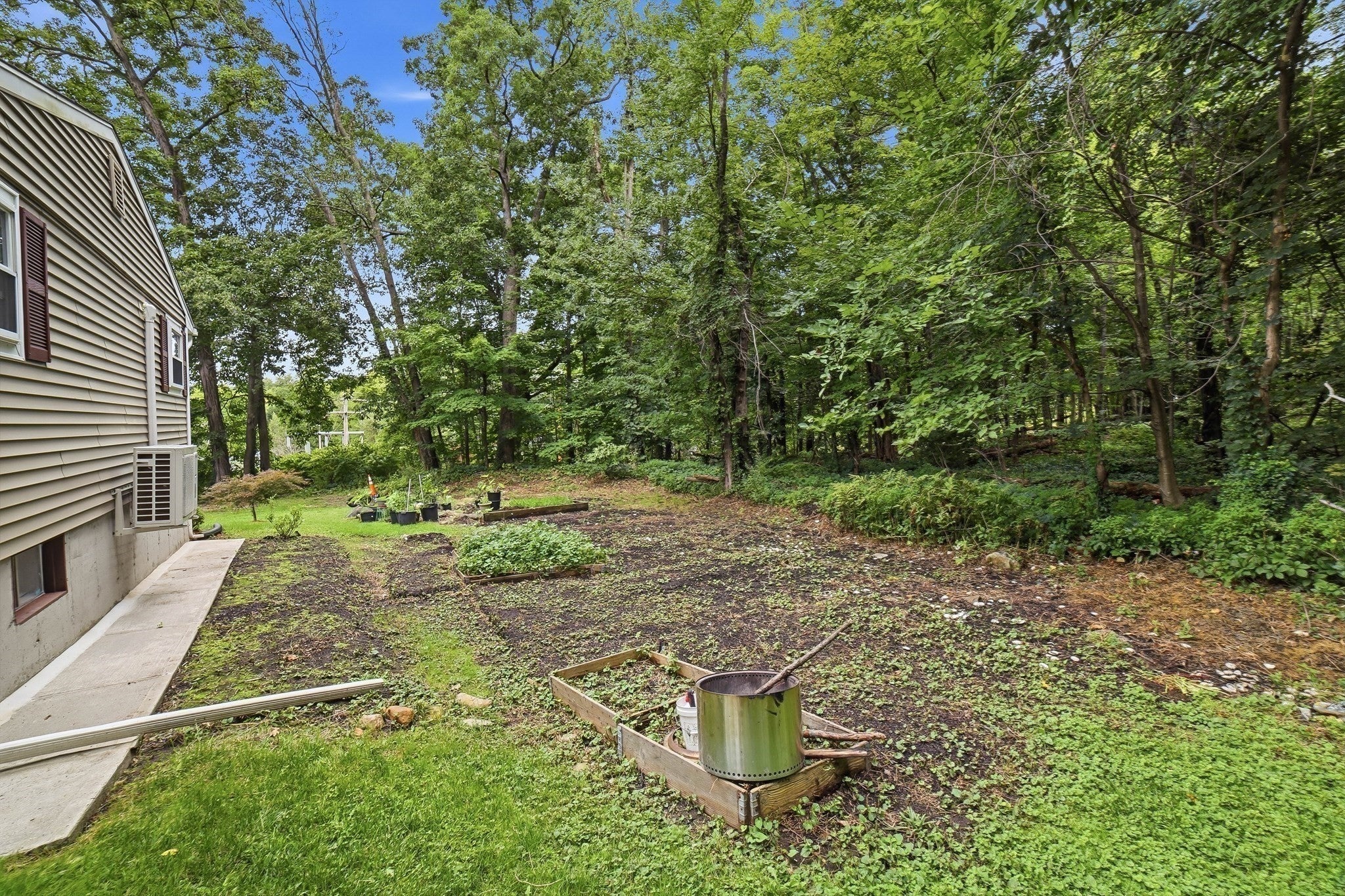 48 Sorrento St, Worcester, MA, 48 Sorrento St, Worcester, MA Photo #23