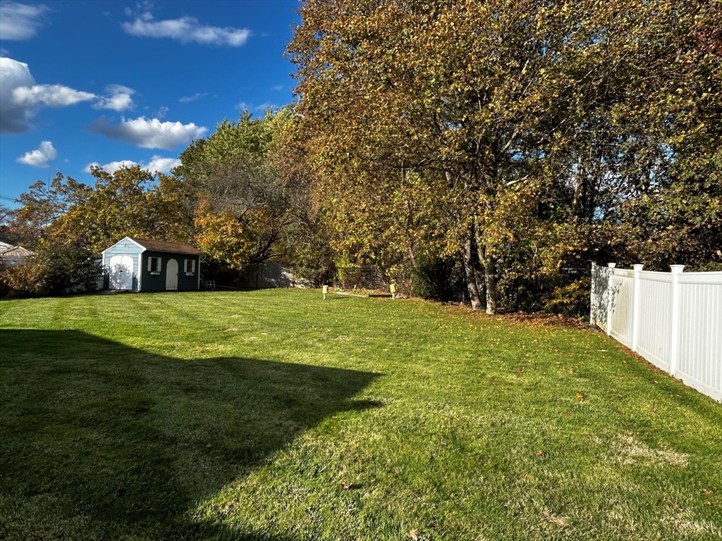 4 Brookvale Drive