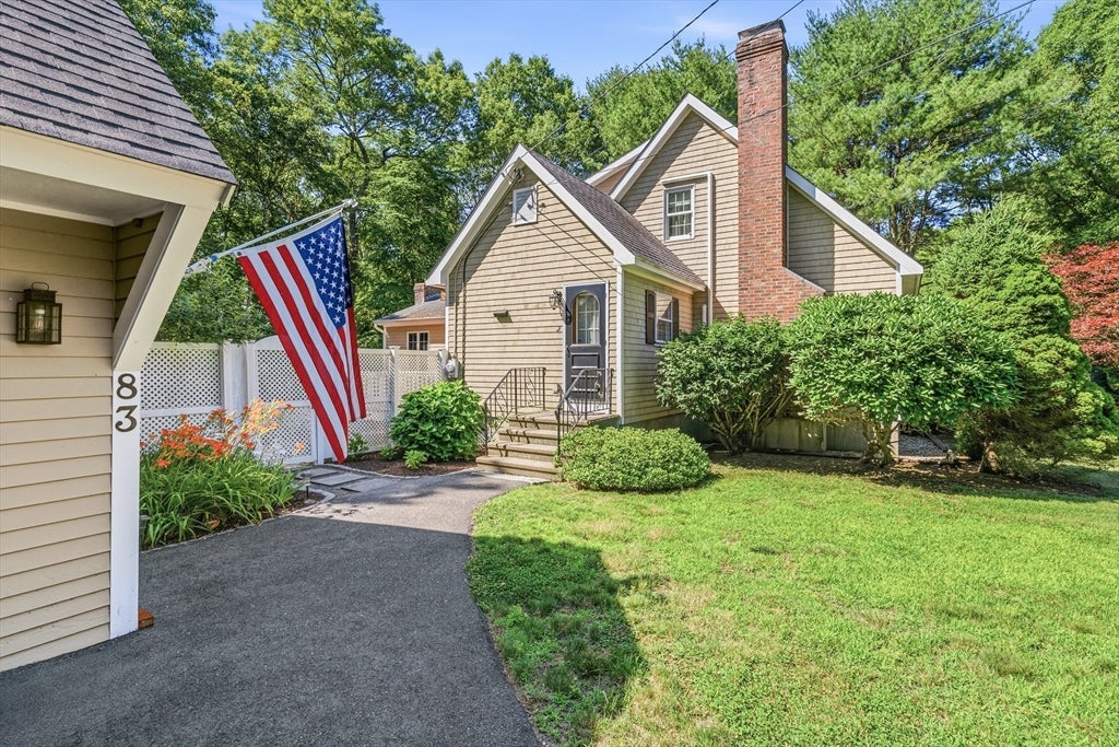 83 Stoney Hollow Rd