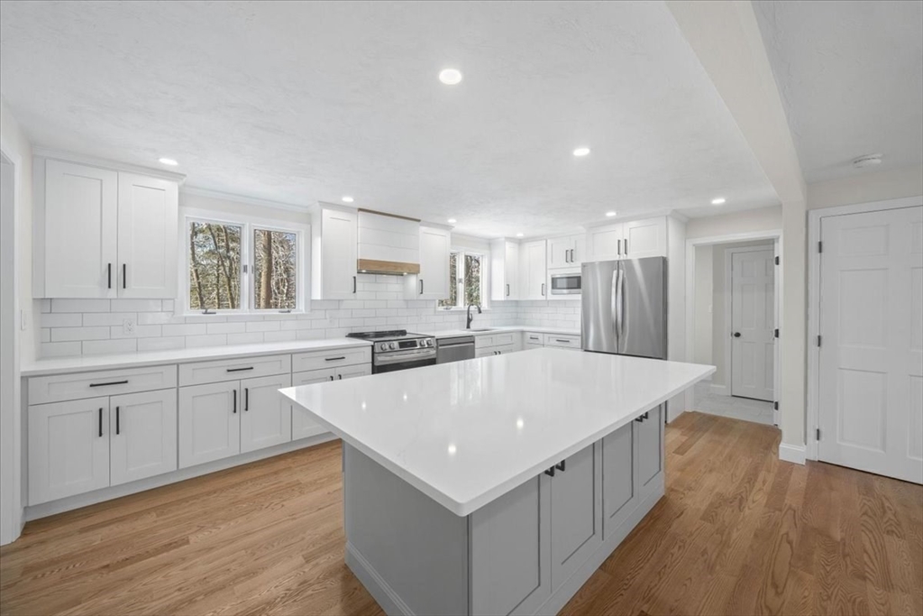 16 Forge Way