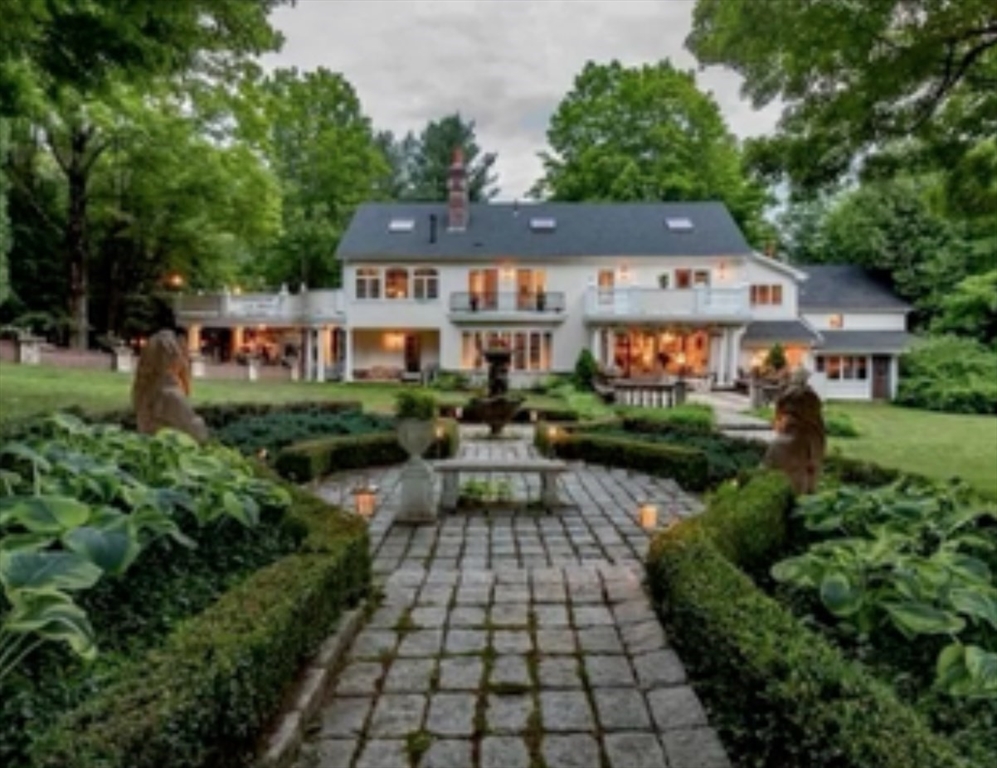 87 East Holland Road