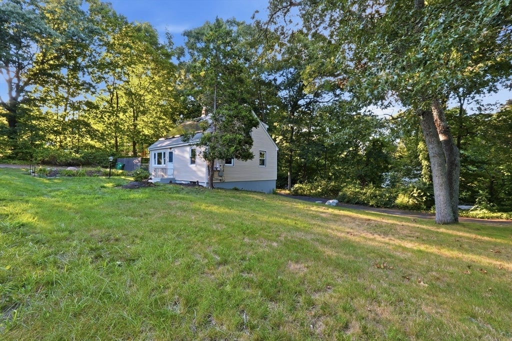 28 Mulberry Ln, Ashland, MA Photo #4