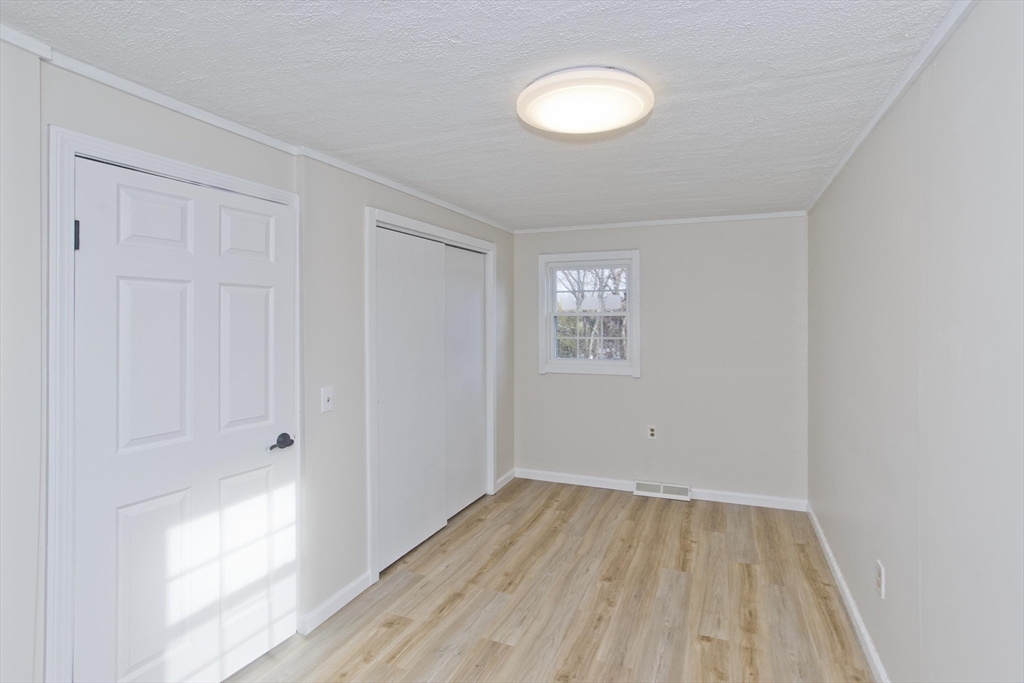 192 Gardens Dr, Springfield, MA Photo #26