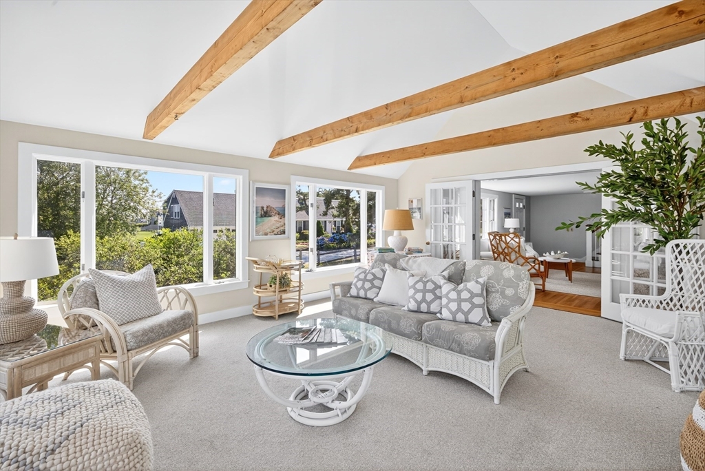 Harwich, Massachusetts 02671, United States, 4 Bedrooms Bedrooms, ,2 BathroomsBathrooms,Residential,Active,170610