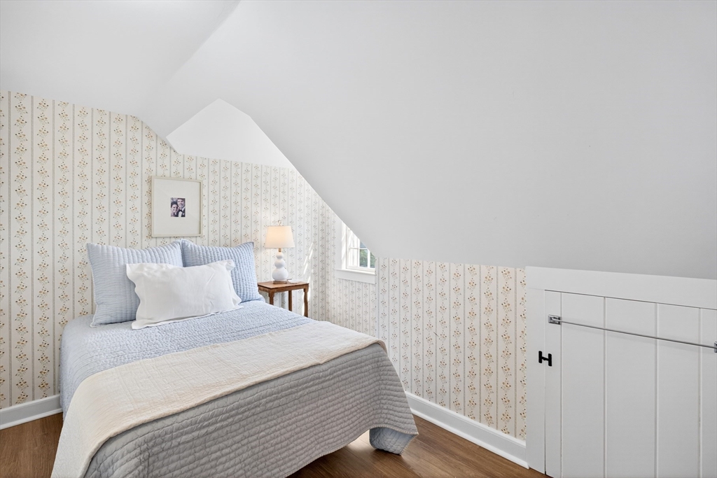 Harwich, Massachusetts 02671, United States, 4 Bedrooms Bedrooms, ,2 BathroomsBathrooms,Residential,Active,170610