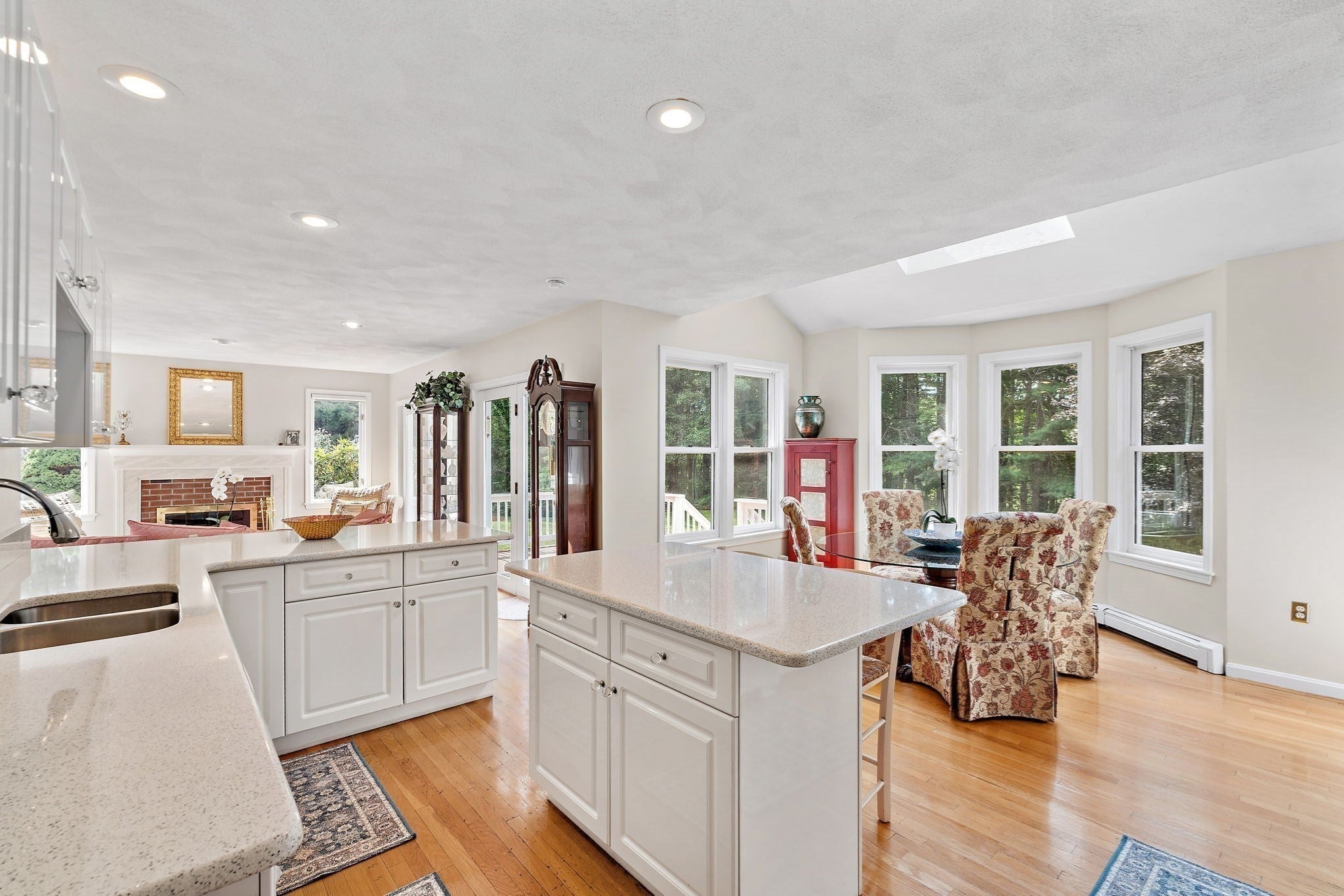 5 Buckskin Lane, Westford, MA, 5 Buckskin Lane, Westford, MA Photo #8