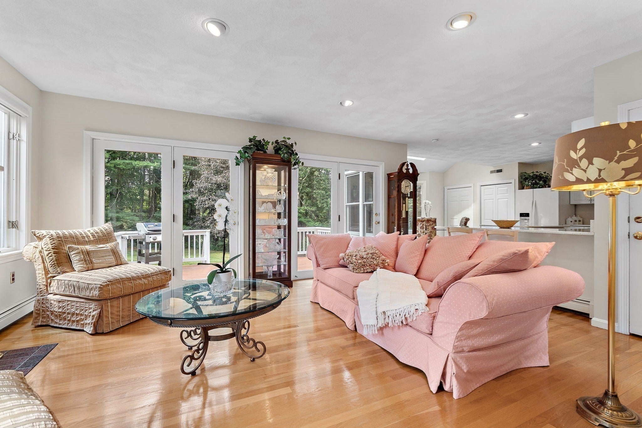 5 Buckskin Lane, Westford, MA, 5 Buckskin Lane, Westford, MA Photo #10