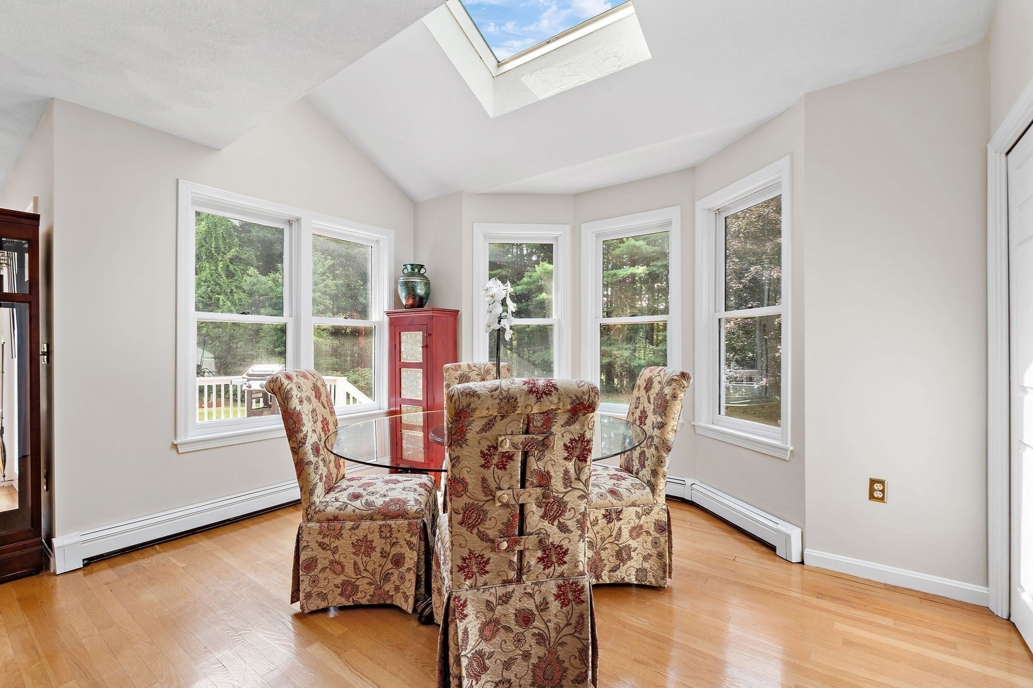 5 Buckskin Lane, Westford, MA, 5 Buckskin Lane, Westford, MA Photo #9