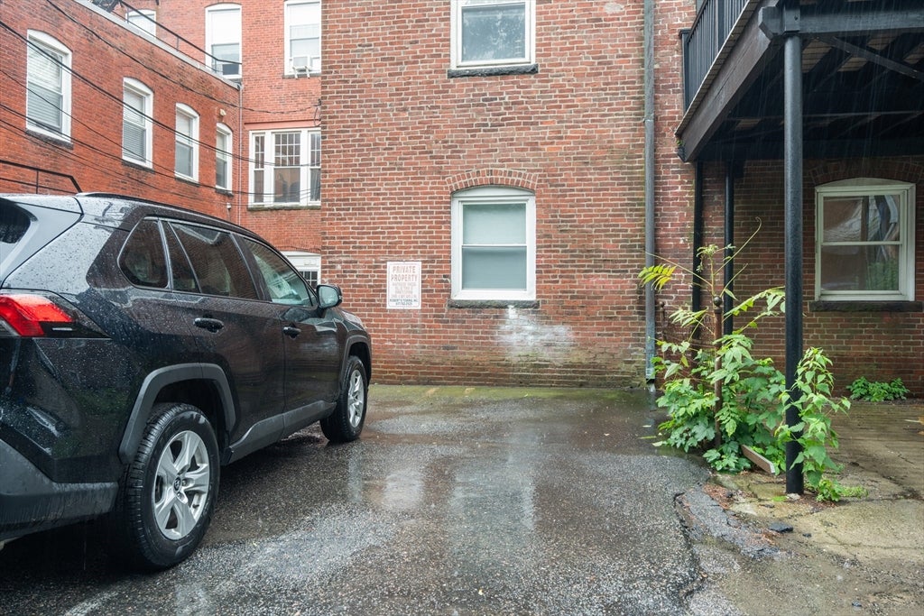 1724 Beacon St #1, Brookline, MA Photo #14