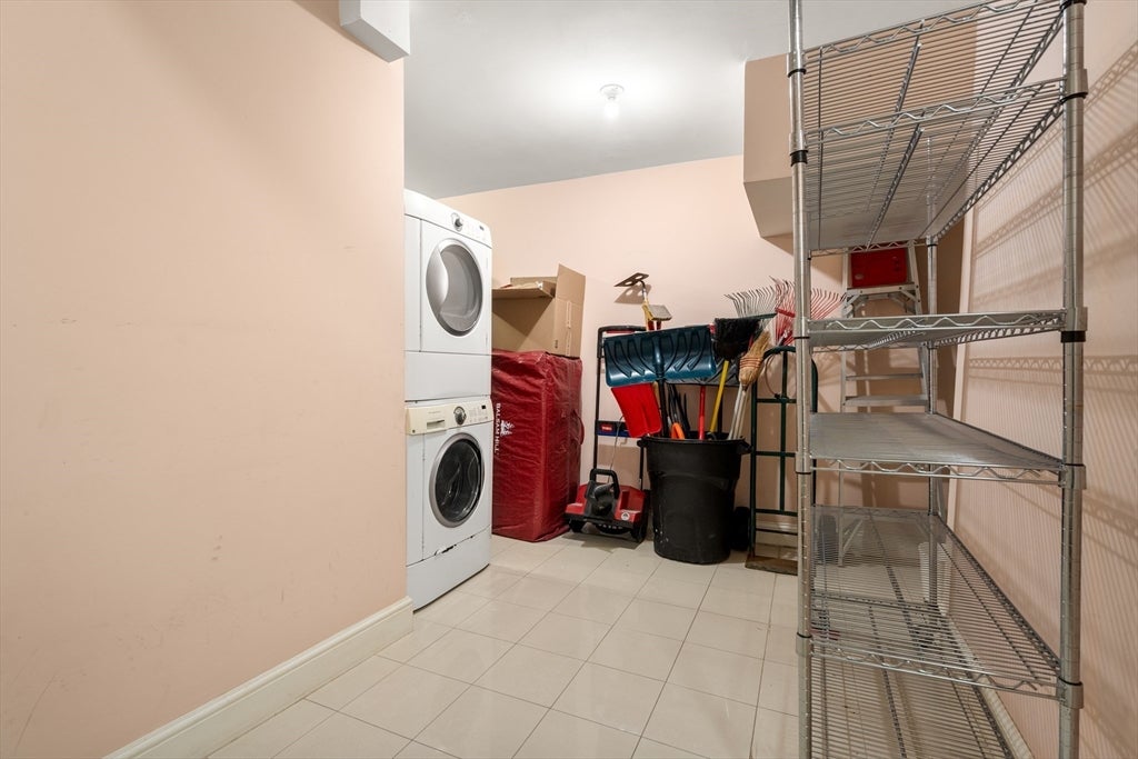 1724 Beacon St #1, Brookline, MA Photo #13