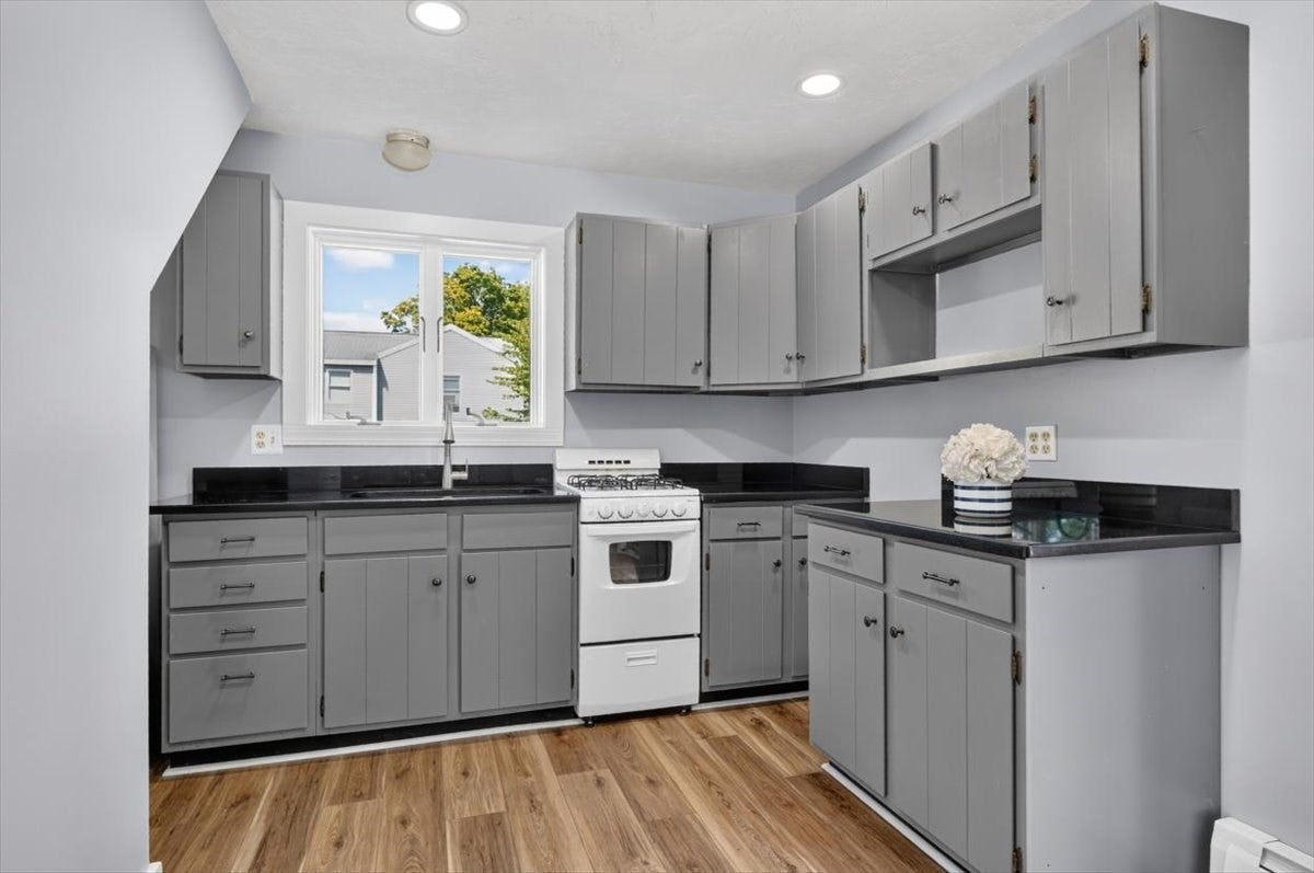13 Daley Road, Hingham, MA, 13 Daley Road, Hingham, MA Photo #28
