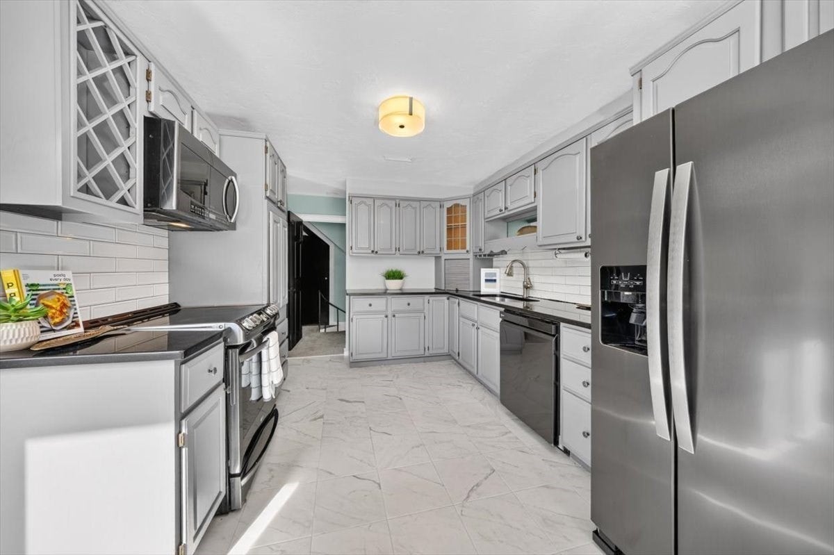13 Daley Road, Hingham, MA, 13 Daley Road, Hingham, MA Photo #5