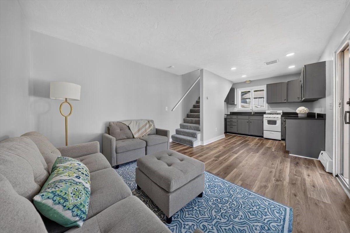 13 Daley Road, Hingham, MA, 13 Daley Road, Hingham, MA Photo #26