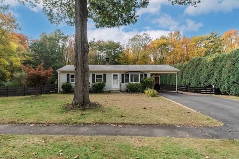 66 Longmeadow Dr Amherst MA 01002